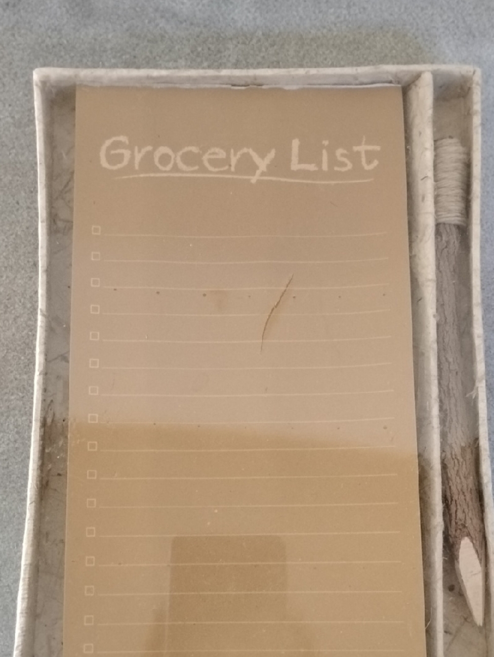 D- NWT Eco Frieni Grocery List Notepad with Wood Pencil - Picture 2 of 5